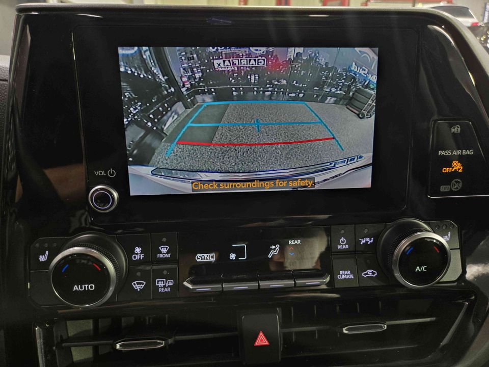 Toyota Highlander 2024 - Image 17