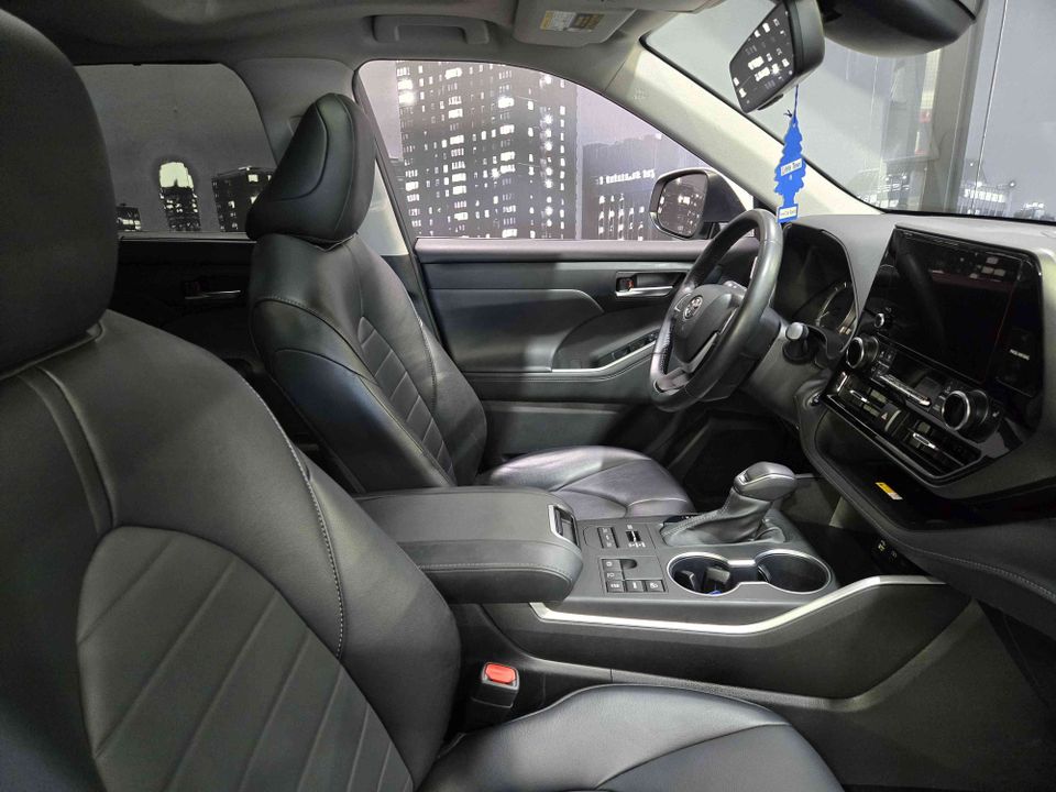 Toyota Highlander 2024 - Image 12