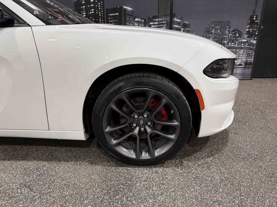 Dodge Charger 2020 - Image 17