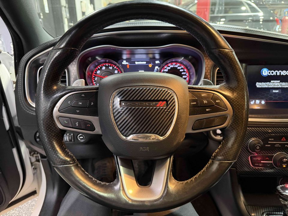Dodge Charger 2020 - Image 12