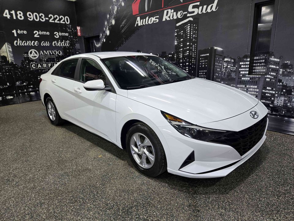 Hyundai Elantra Sedan 2021 - Image 2