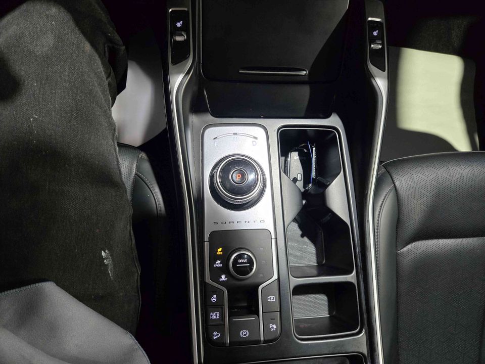 KIA Sorento 2022 - Image 16