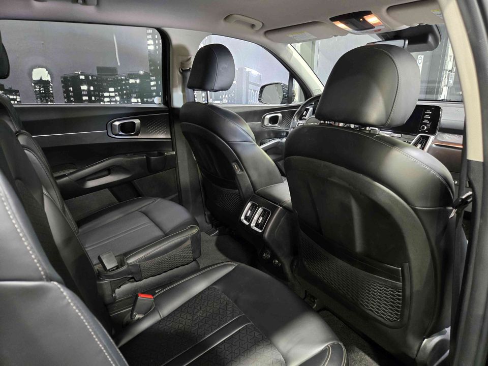 KIA Sorento 2022 - Image 11