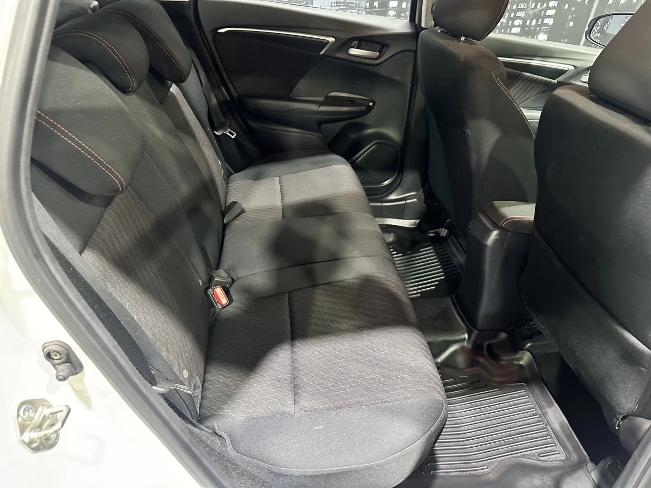 2019 Honda Fit Sport AUTO BAS KILO Image principale