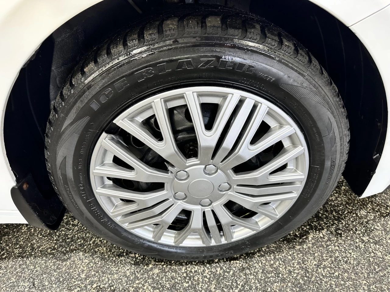 2019 Kia Forte LX Image principale