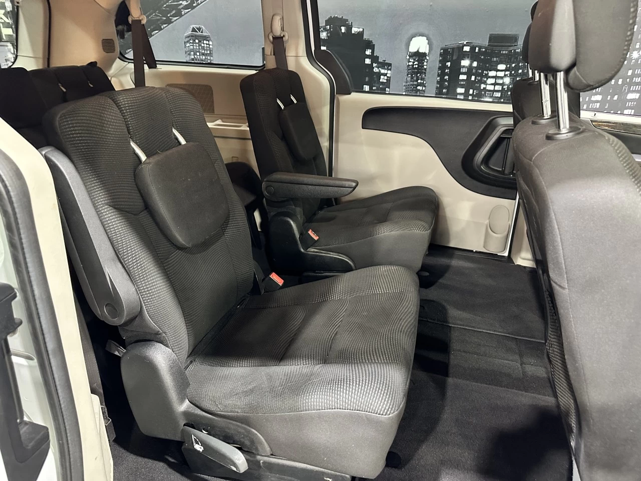 2020 Dodge Grand Caravan SXT STOW N GO CAMERA Main Image
