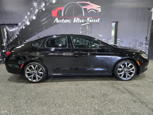Chrysler 200 S V6 2015