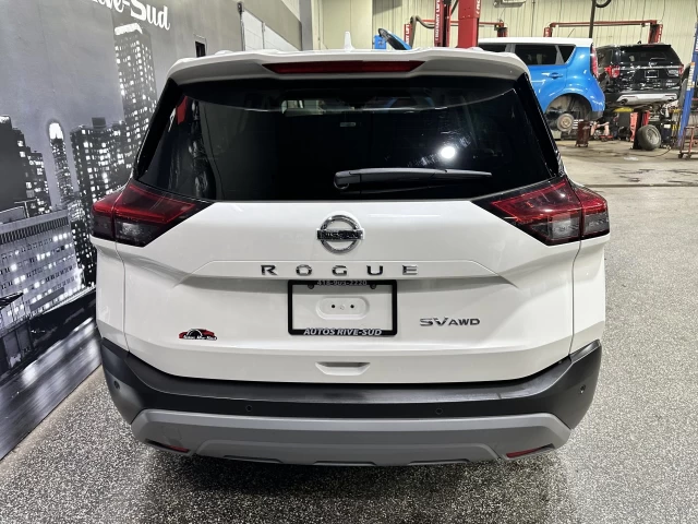 Nissan Rogue SV PREMIUM AWD 2021