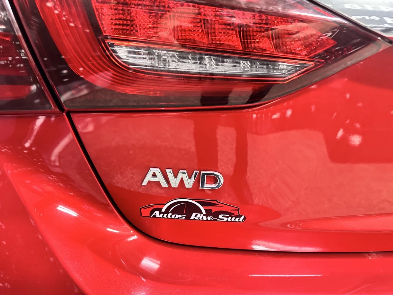 2023 INFINITI Q50 LUXE AWD TOIT CUIR Image principale