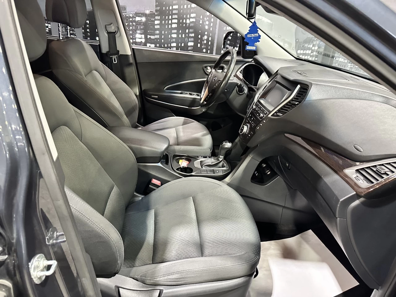 2019 Hyundai Santa Fe XL Preferred AWD Image principale