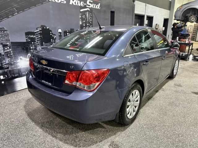 Chevrolet Cruze 4dr Sdn LT Turbo w-1SA 2013