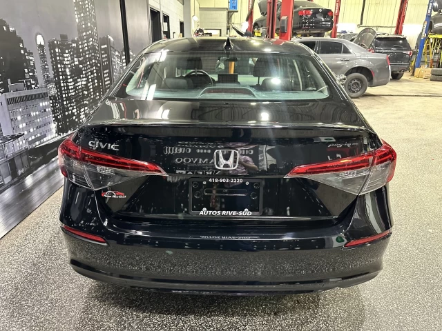 Honda Civic LX-B AUTO BAS KILO 1600KM 2024