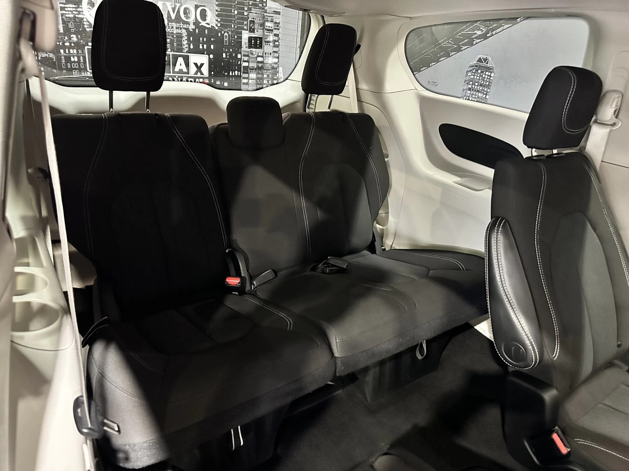 2024 Chrysler Grand Caravan SXT STOW N GO Image principale