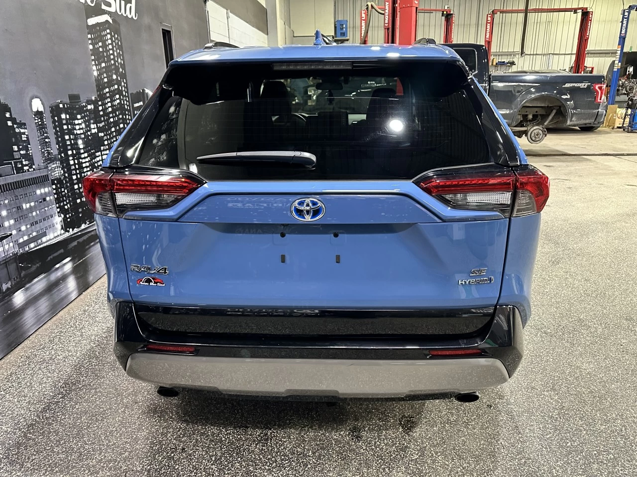 2022 Toyota RAV4 Hybrid SE TOIT BAS KILO WOW Main Image