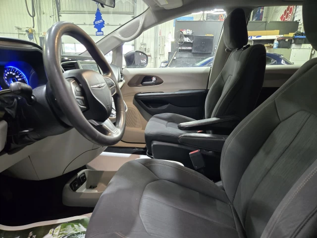 Chrysler Pacifica Touring V6 PORTES ELECTRIQUES 2019
