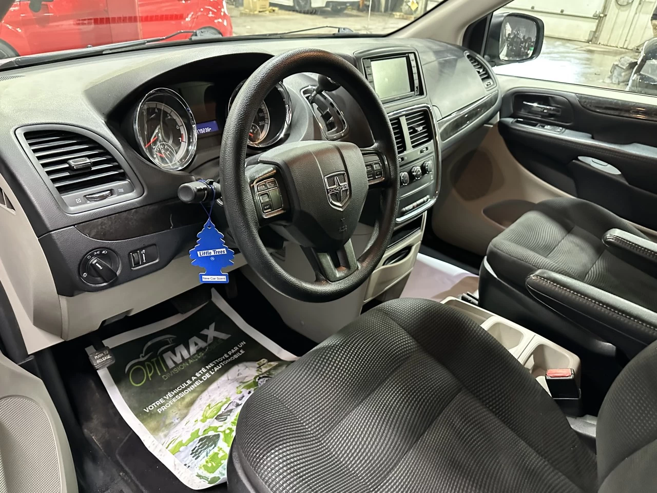 2020 Dodge Grand Caravan SXT STOW N GO CAMERA Main Image