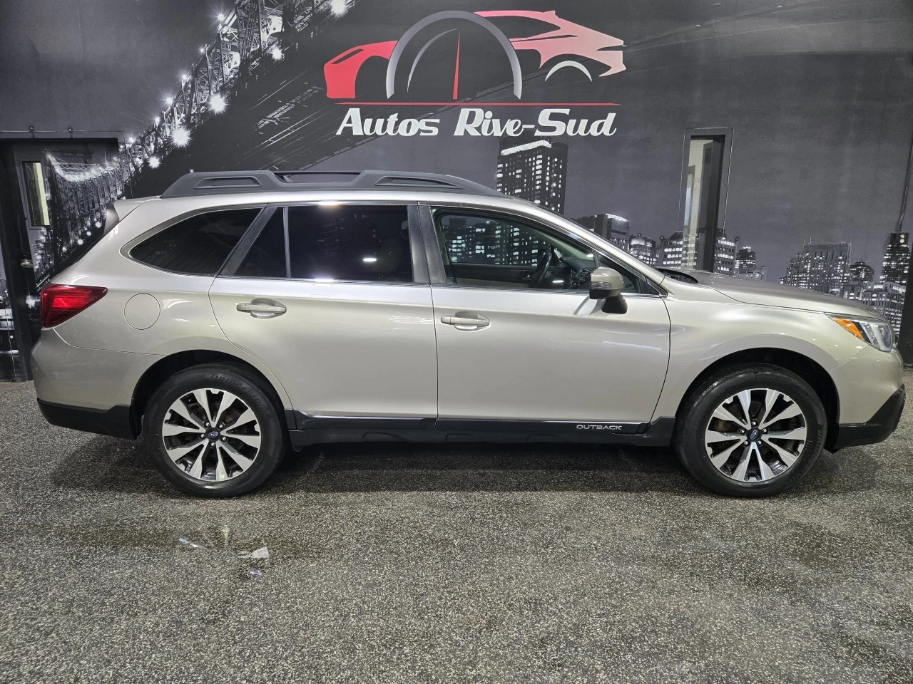2017 Subaru Outback Limited TOIT CUIR Main Image
