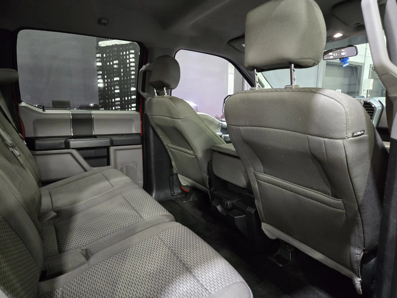 2016 Ford F-150 XLT *SUPERCREW* Main Image
