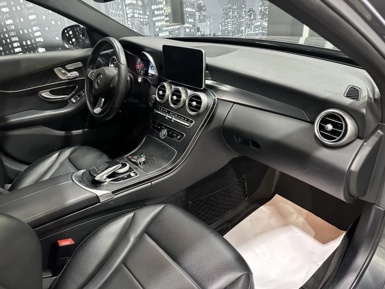 2018 Mercedes-Benz C-Class C 300 4MATIC FULL CUIR TOIT GPS SEULEMENT 65 400KM Main Image