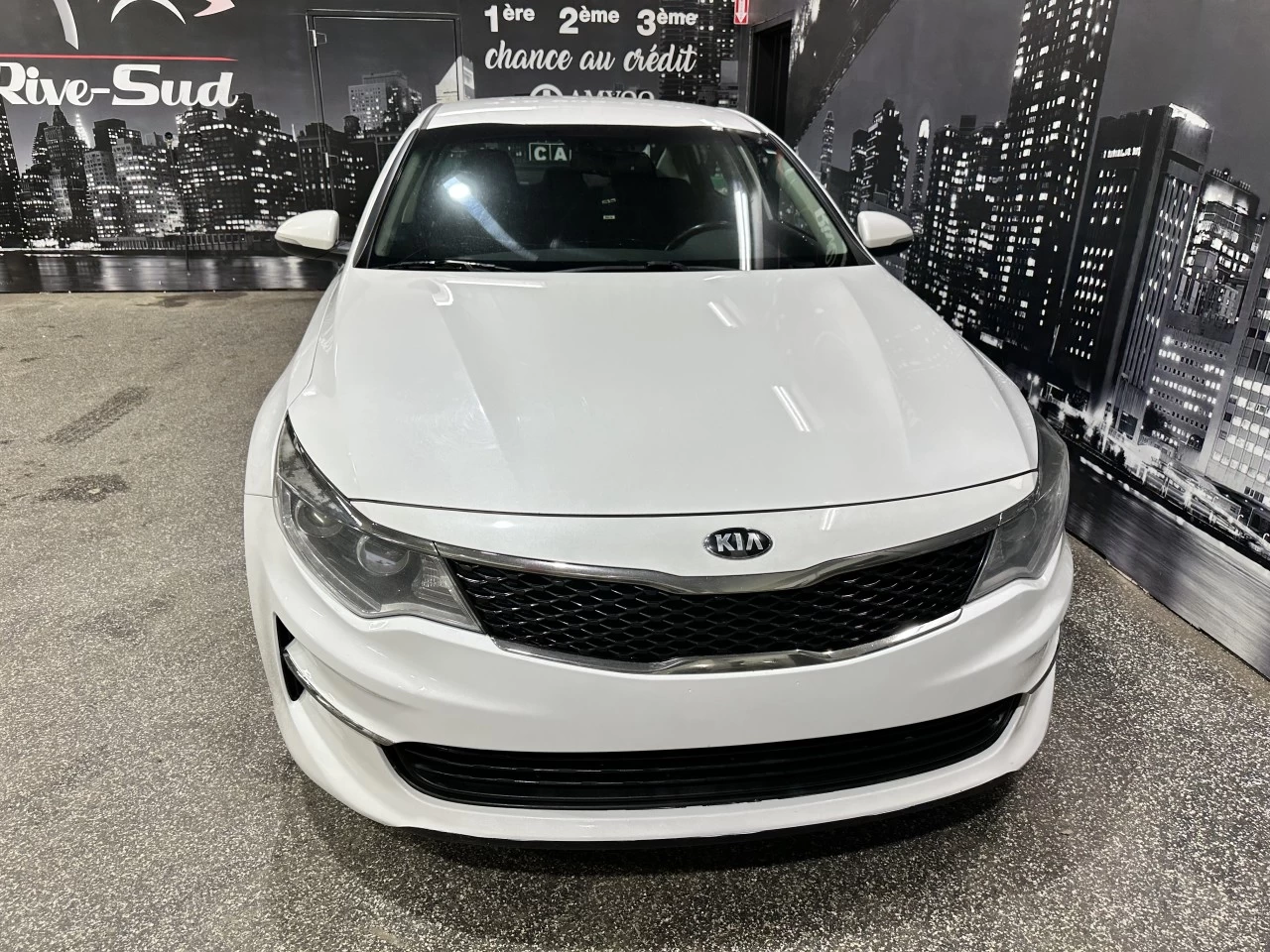 2016 Kia Optima LX ECO Turbo AUTO Main Image