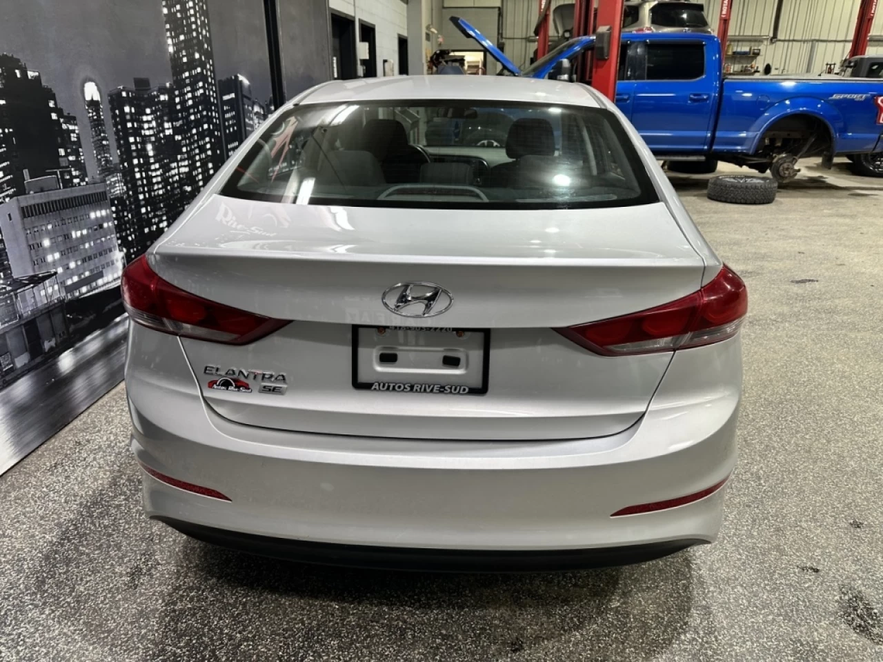 2018 Hyundai Elantra LE AUTOMATIQUE A/C BANC CHAUFF. Image principale