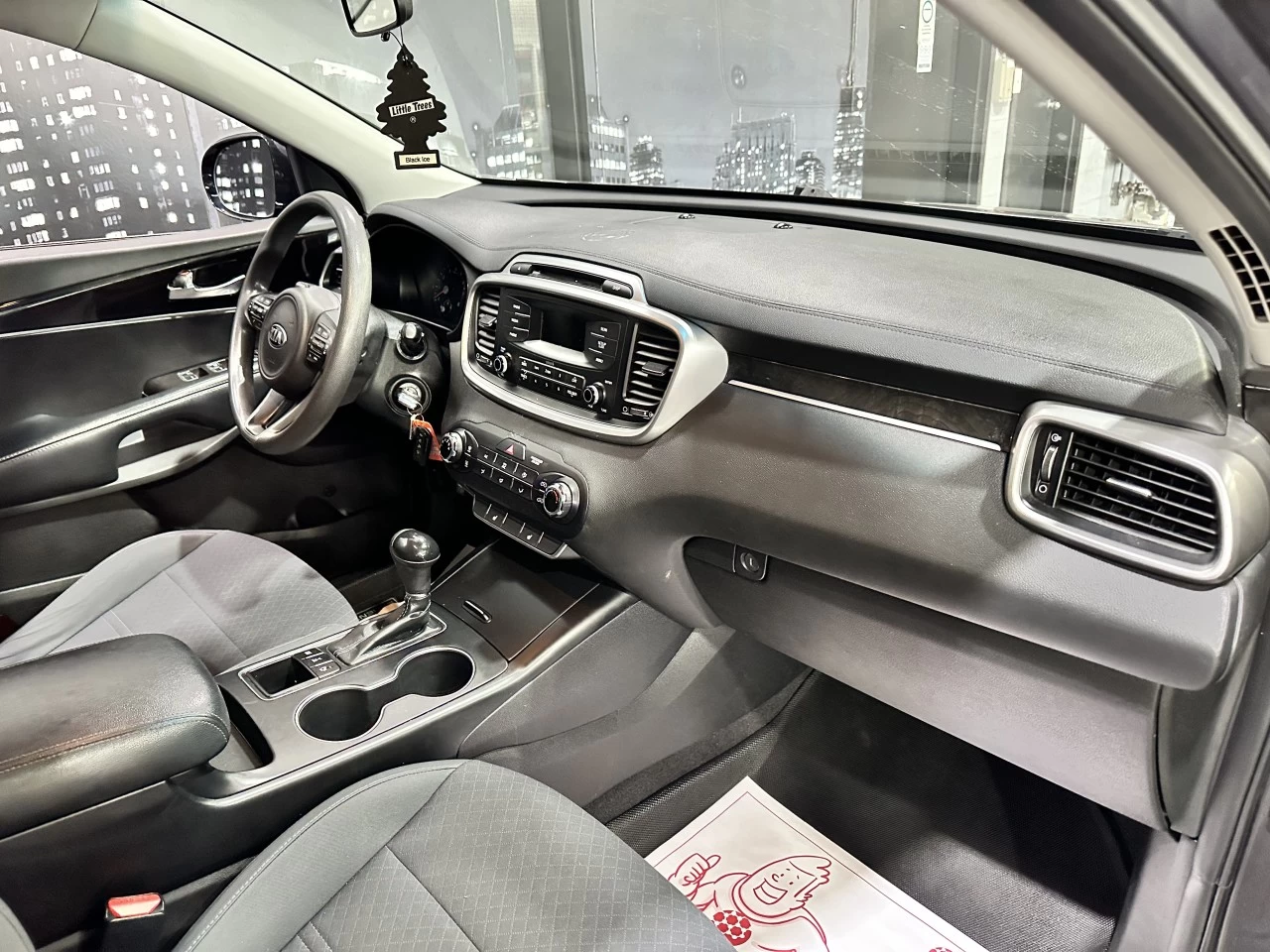 2017 Kia Sorento LX AWD Main Image