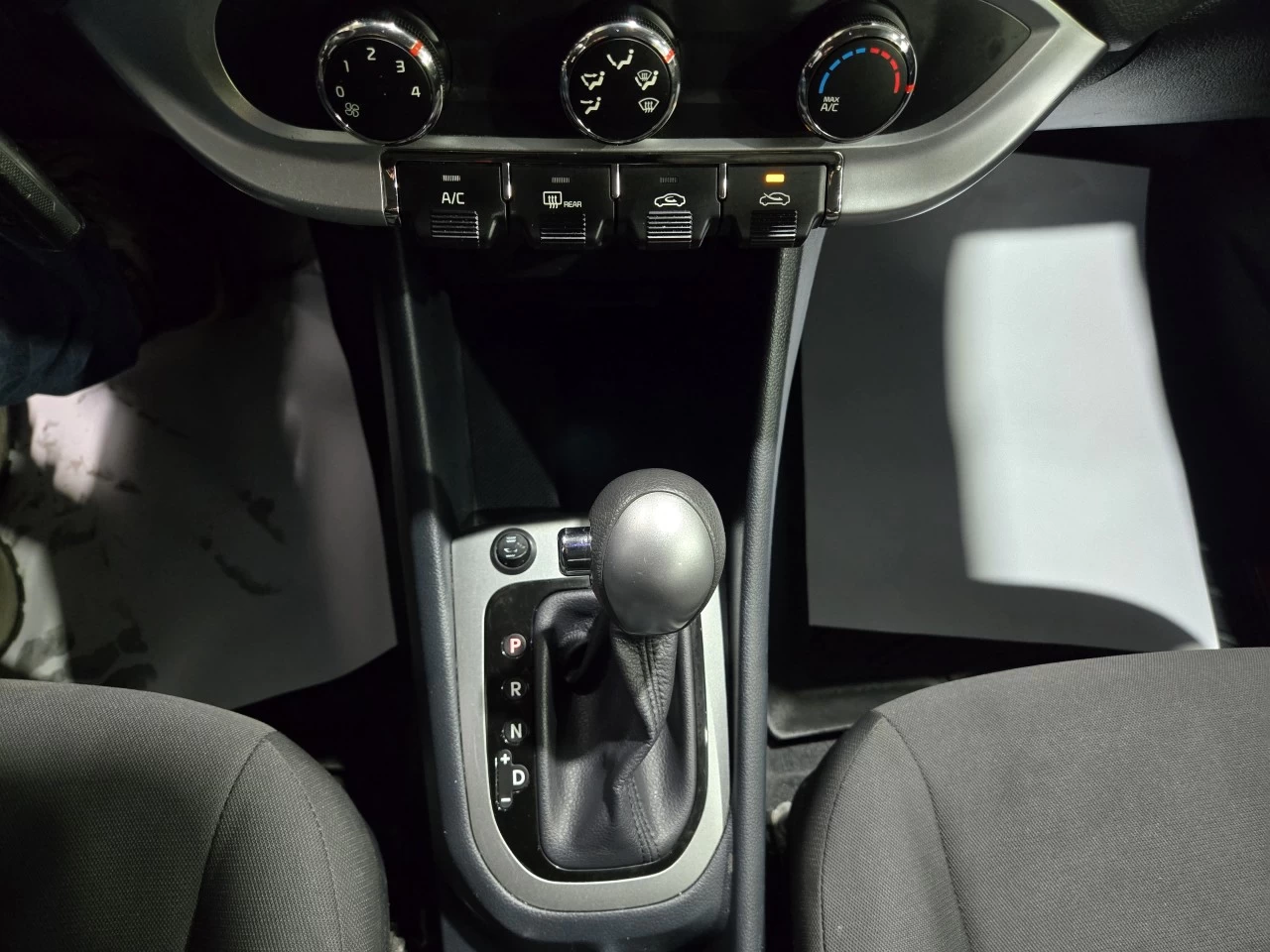 2016 Kia Rio LX AUTOMATIQUE A/C BAS KILO Main Image