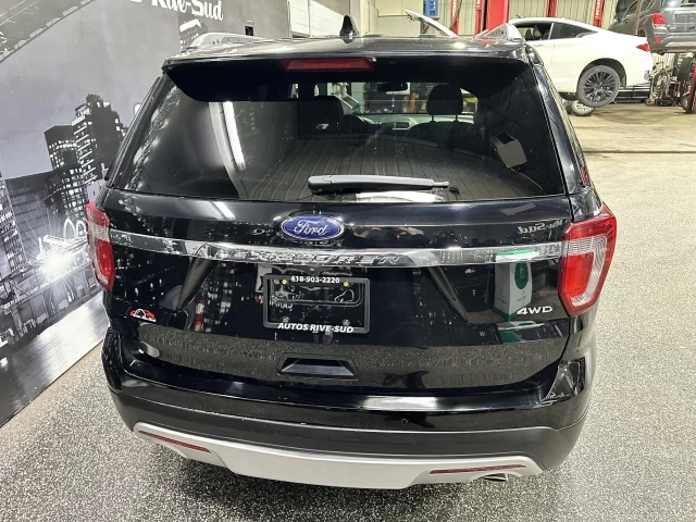 Ford Explorer XLT AWD 2017