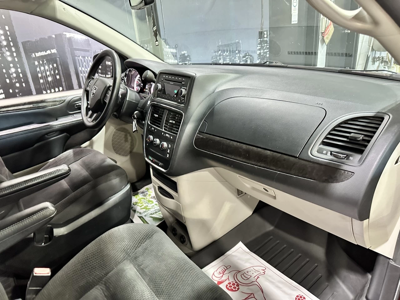 2019 Dodge Grand Caravan Canada Value Package Image principale