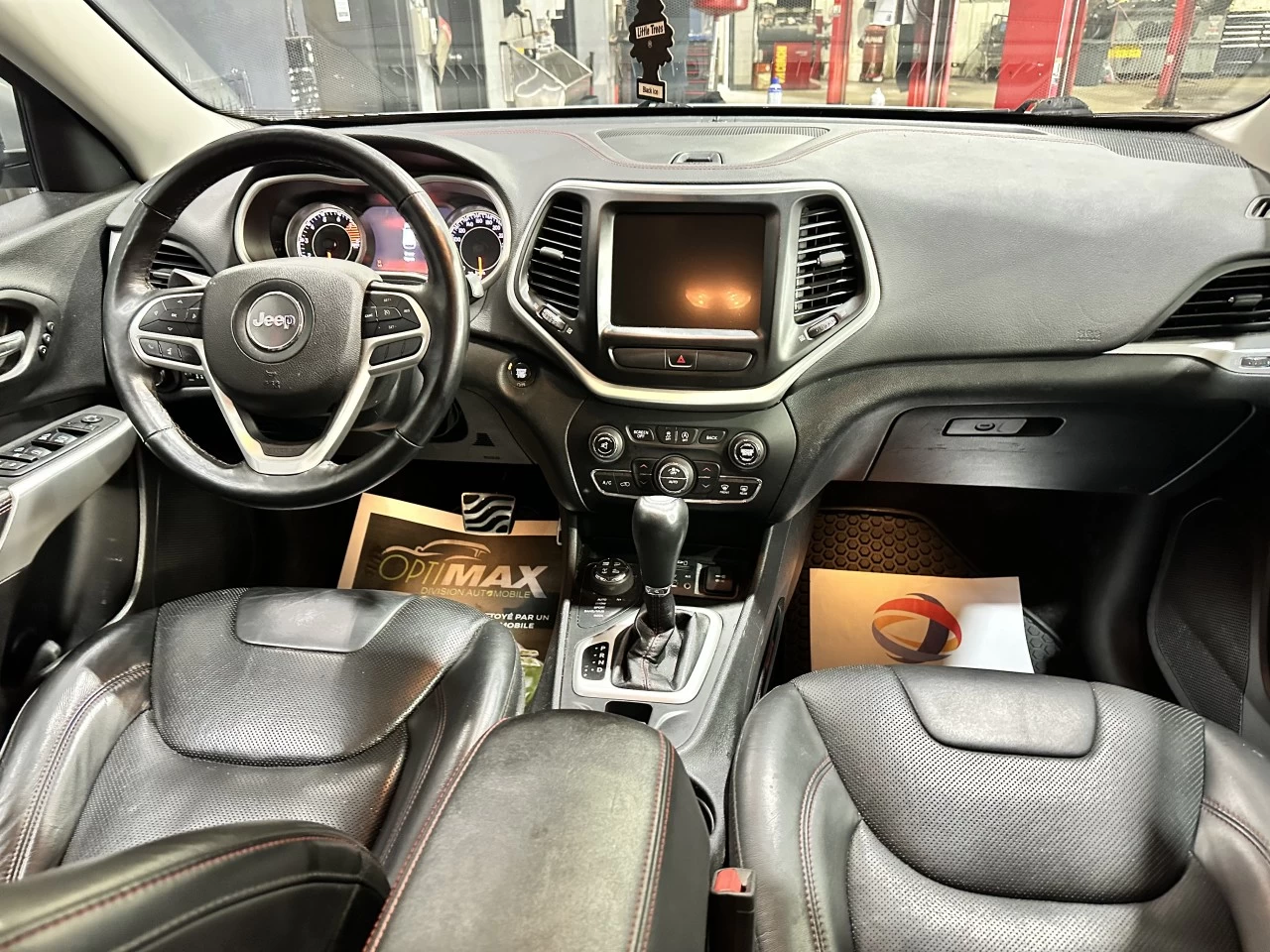 2018 Jeep Cherokee Trailhawk 4X4 Main Image