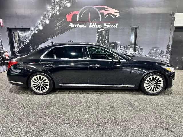 Genesis G90 Ultimate 5.0L 2017