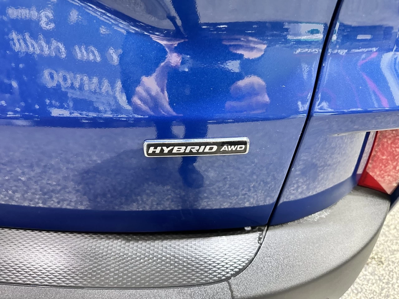 2022 Ford Escape Titanium Hybrid AWD Main Image