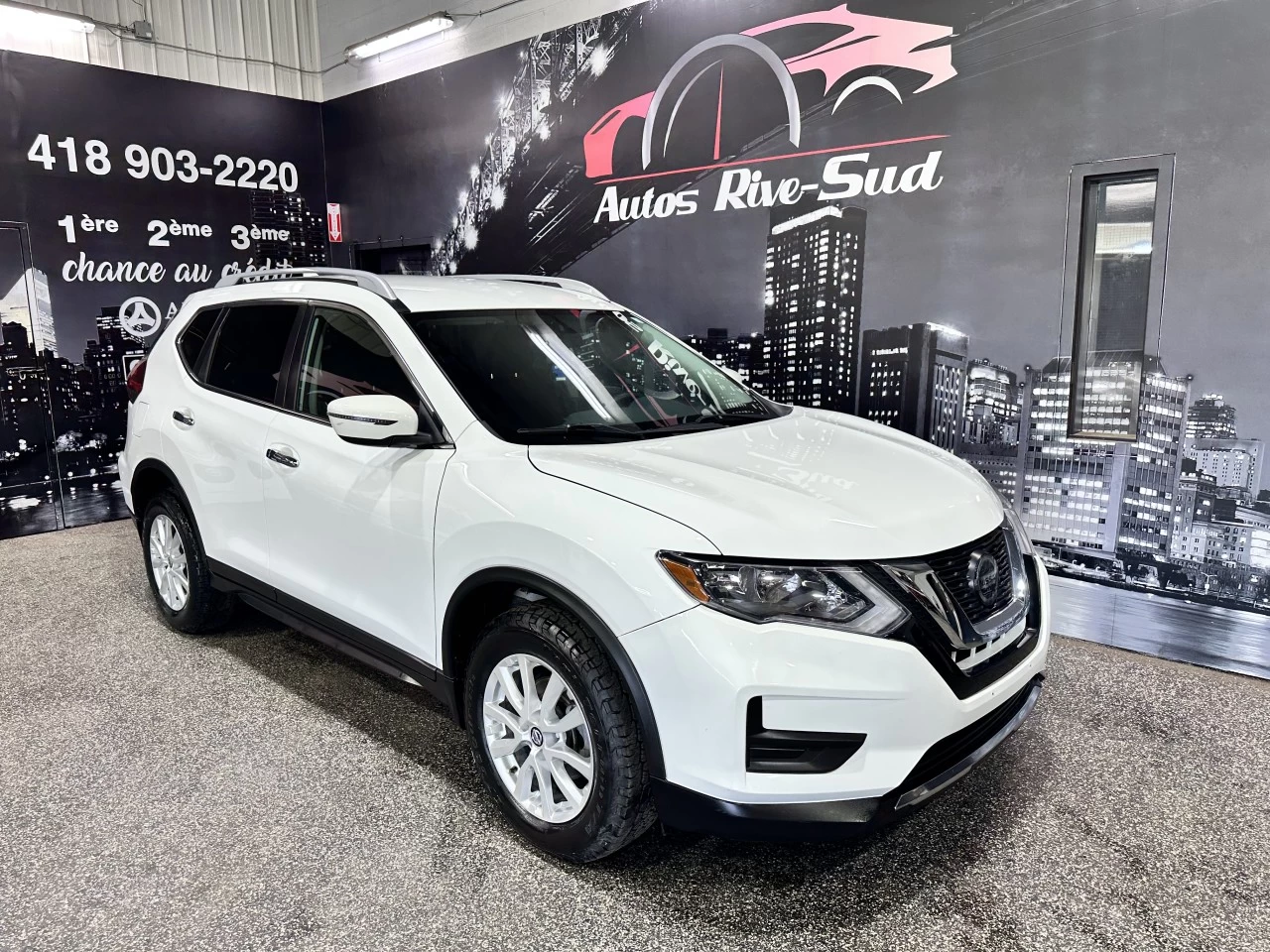 2020 Nissan Rogue SE AWD Main Image