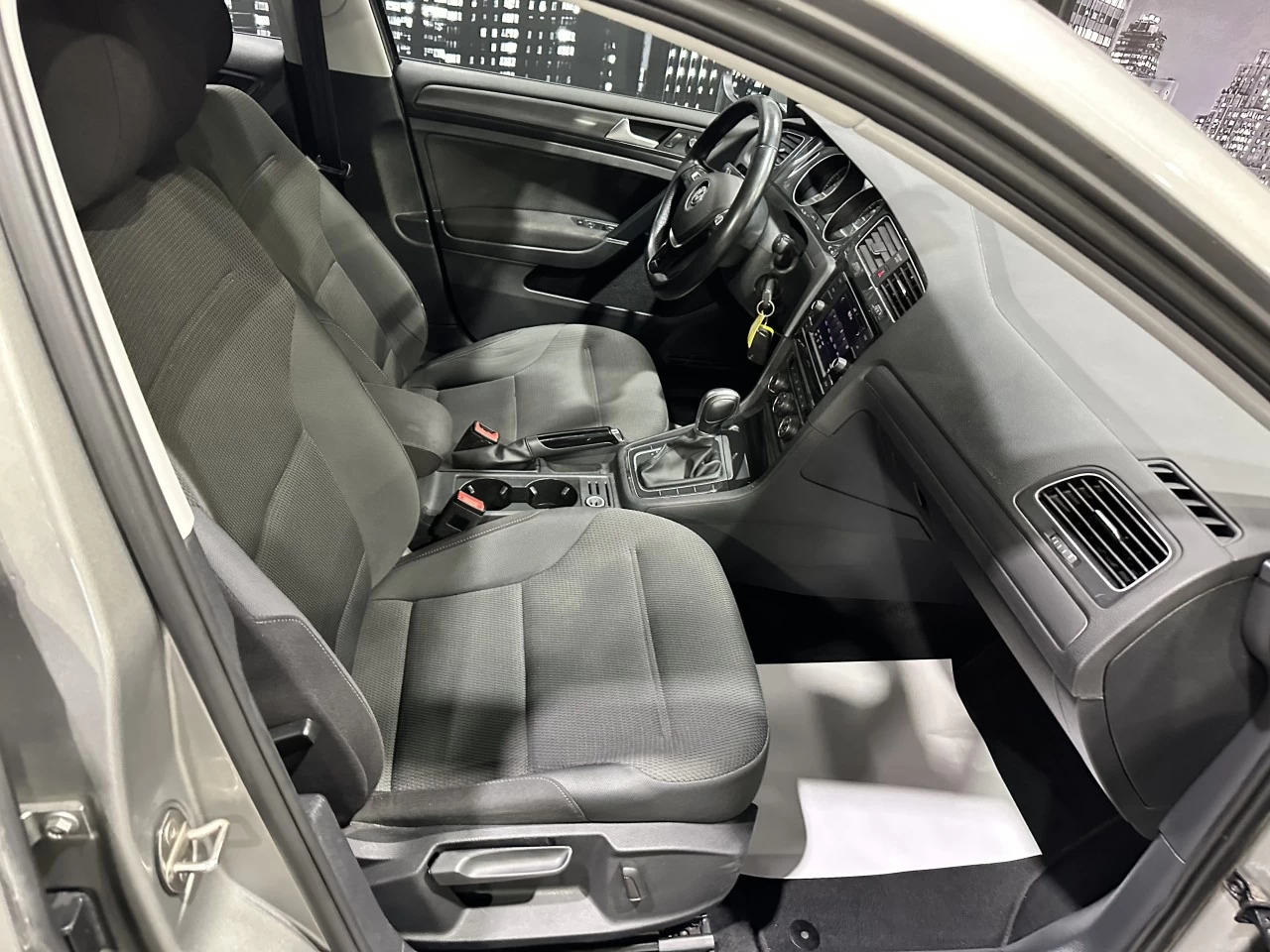2019 Volkswagen Golf Comfortline AUTOMATIQUE A/C Main Image