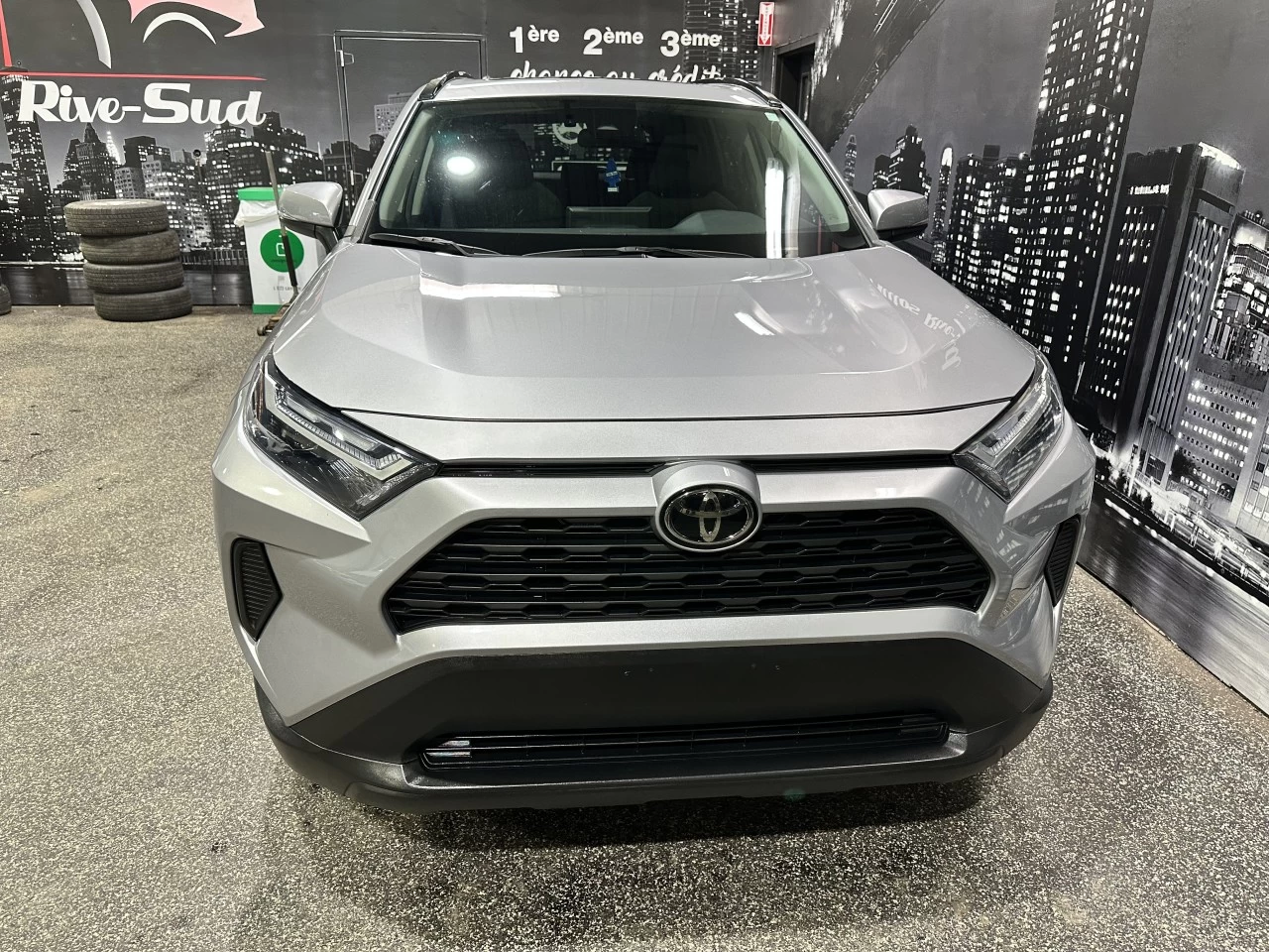 2022 Toyota RAV4 XLE AWD TOIT BAS KILO Main Image