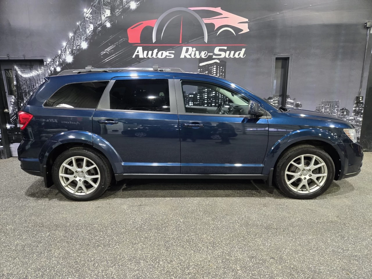 2013 Dodge Journey CREW TRÈS PROPRE Main Image