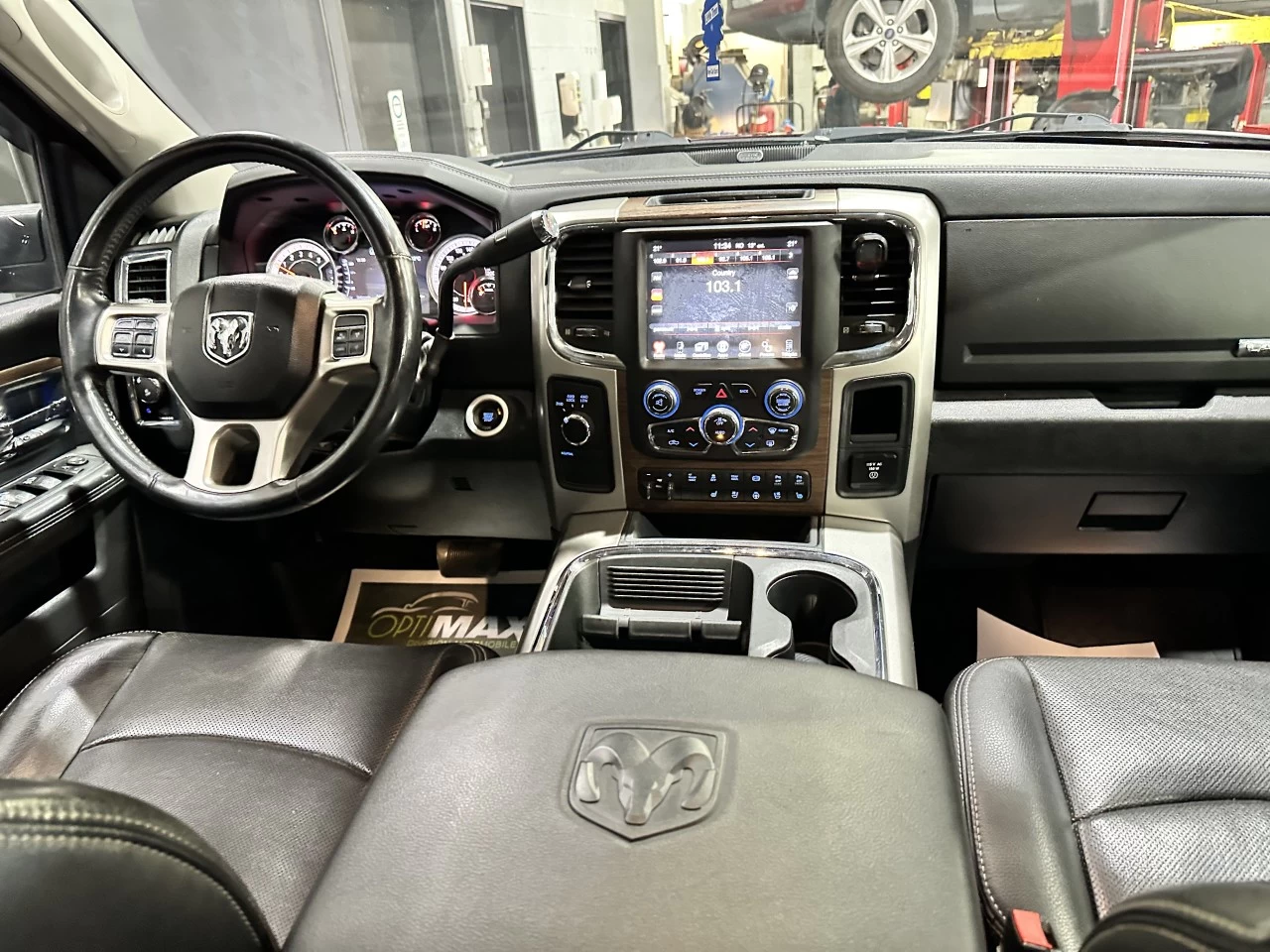 2017 Ram 3500 Laramie CUMMINS Image principale