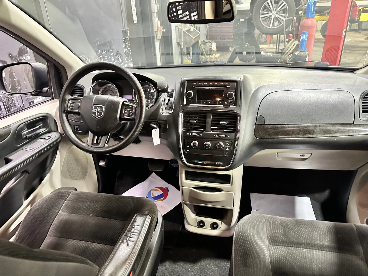 2019 Dodge Grand Caravan STOW N GO Main Image