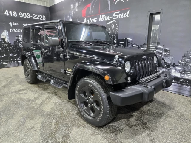 Jeep WRANGLER UNLIMITED 4WD 4dr Sahara 2015