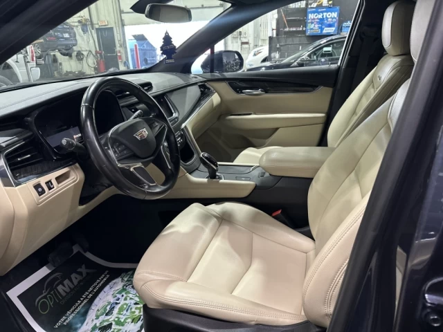 Cadillac XT5 LUXURY FULL ÉQUIPÉ CUIR TRÈS PROPRE 140 600KM 2019