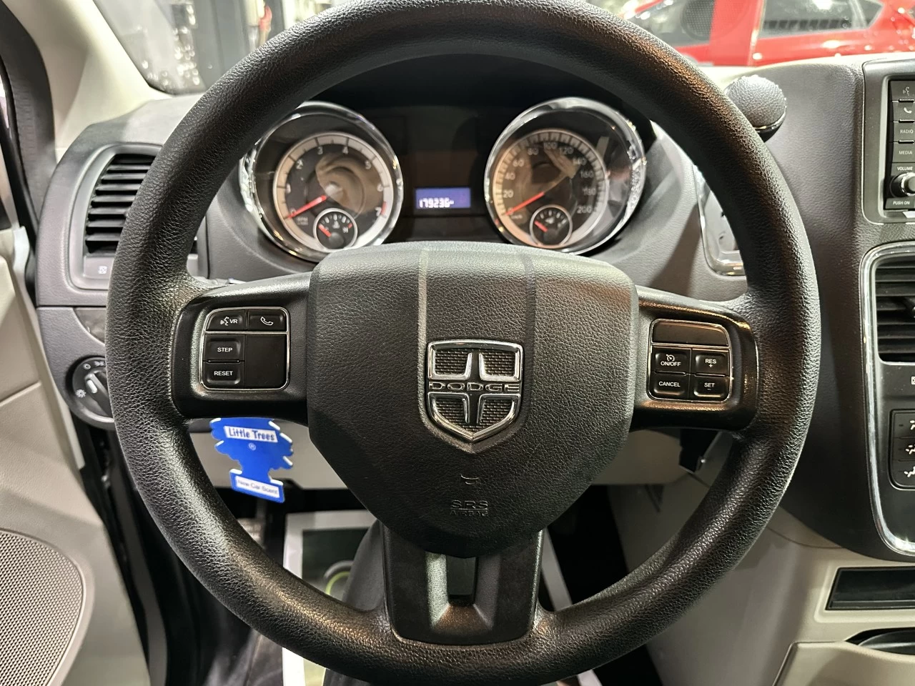 2020 Dodge Grand Caravan SXT STOW N GO CAMERA Main Image