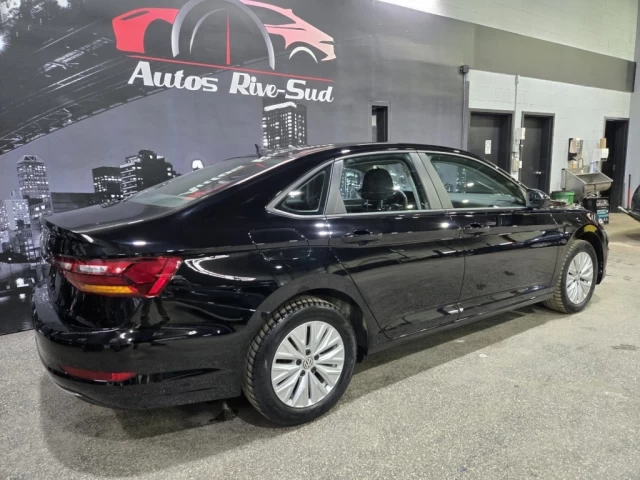 Volkswagen Jetta Comfortline Auto 2019