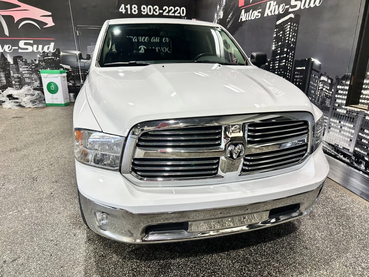 2018 Ram 1500 SLT ECODIESEL CUIR Image principale