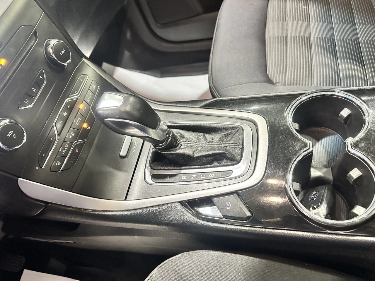 2017 Ford Edge SEL AWD TOIT GPS Main Image