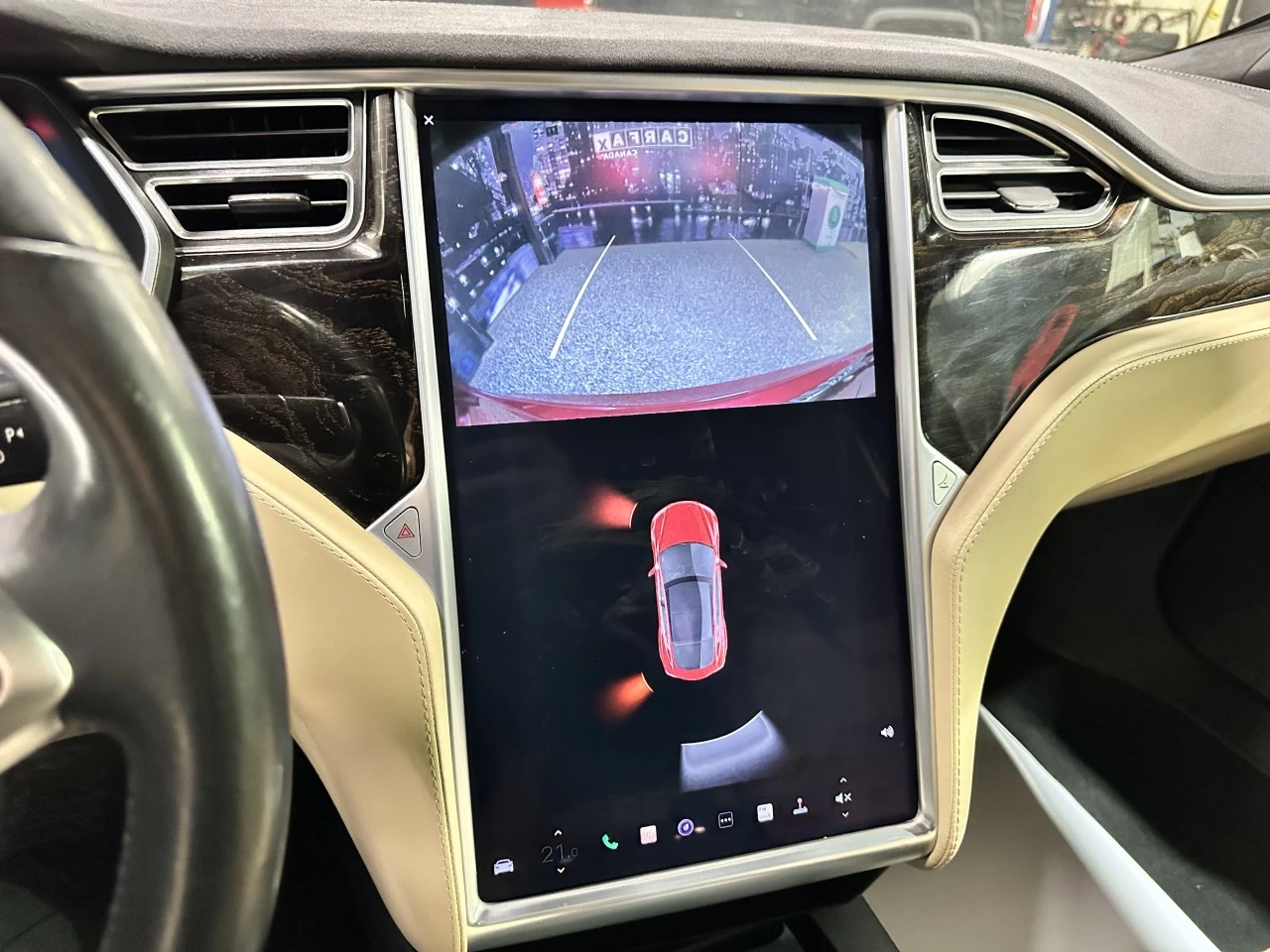 2016 Tesla S 70D AWD BAS KILO Image principale