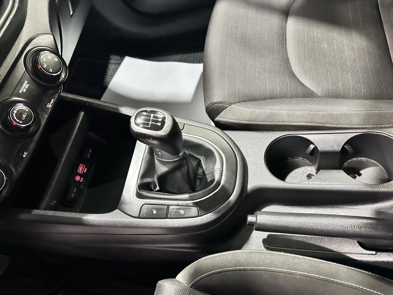 2019 Kia Forte LX Image principale