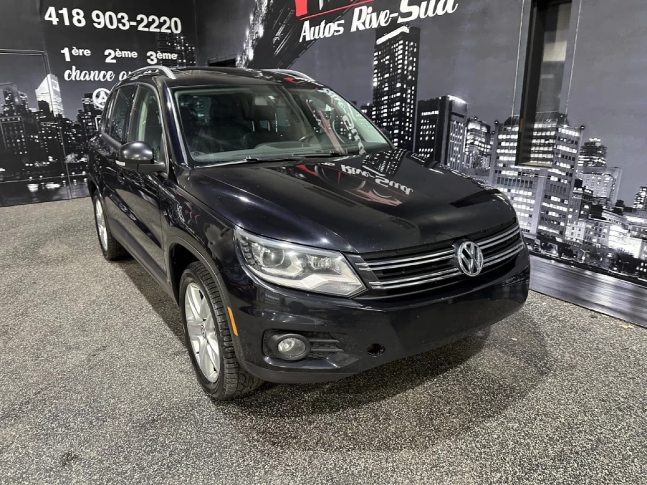 2014 Volkswagen Tiguan HIGHLINE 2.0T AWD FULL CUIR / TOIT PANO / MAGS Main Image