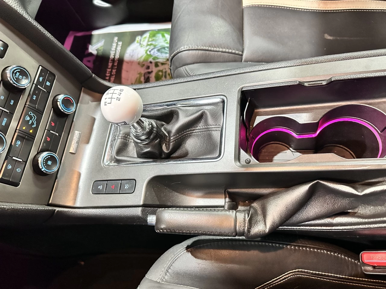 2014 Ford Mustang GT 5.0L TRÈS PROPRE Main Image