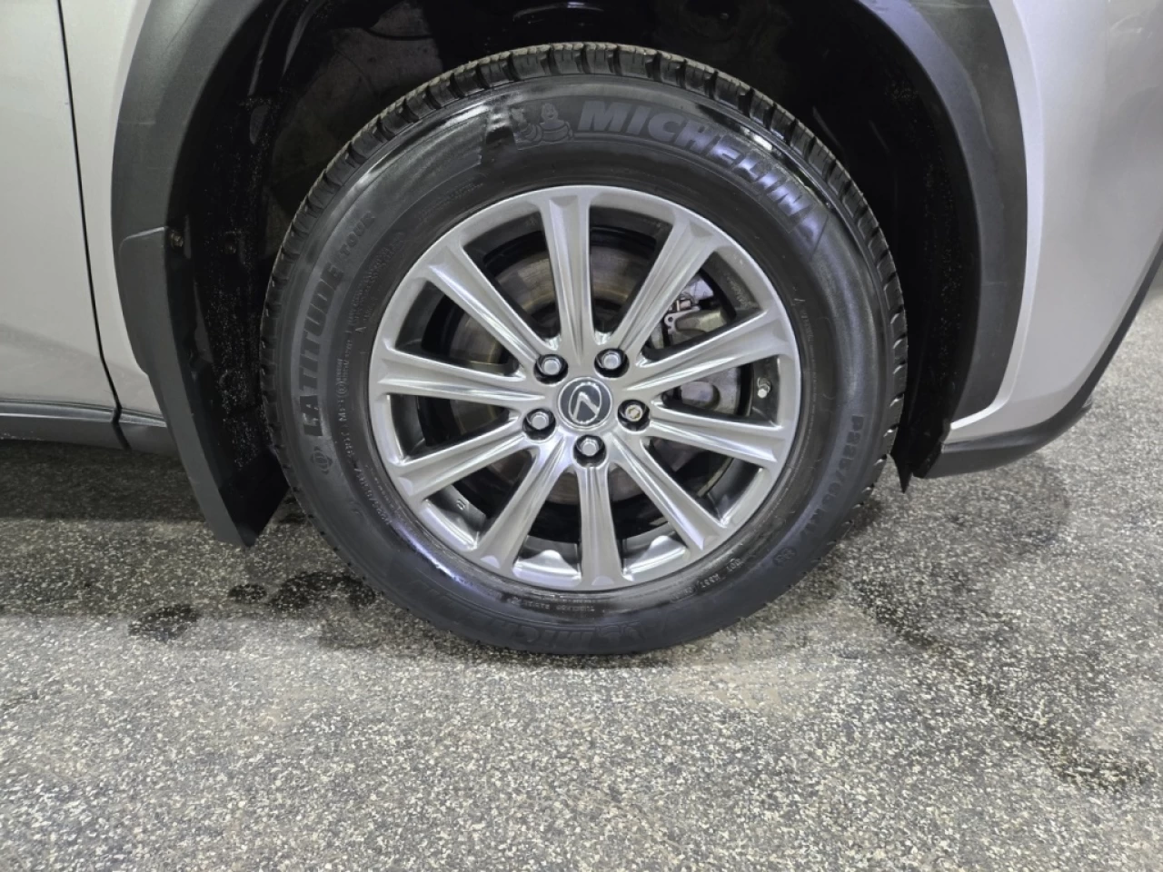 2021 Lexus NX 300 AWD BAS KILO FULL ÉQUIPÉ Main Image