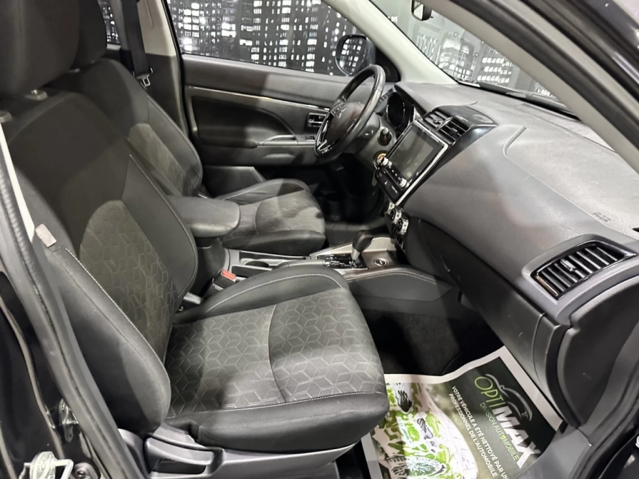 2022 Mitsubishi RVR SE AWC CAMERA/BANC CHAUFF. Image principale